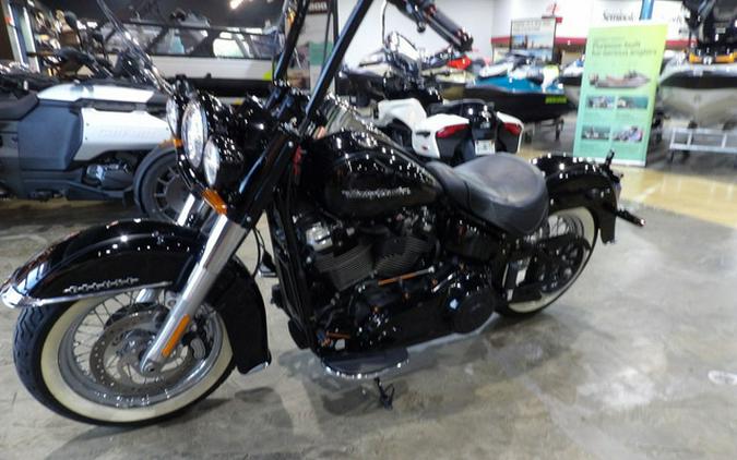 2018 Harley-Davidson Softail FLDE - Deluxe