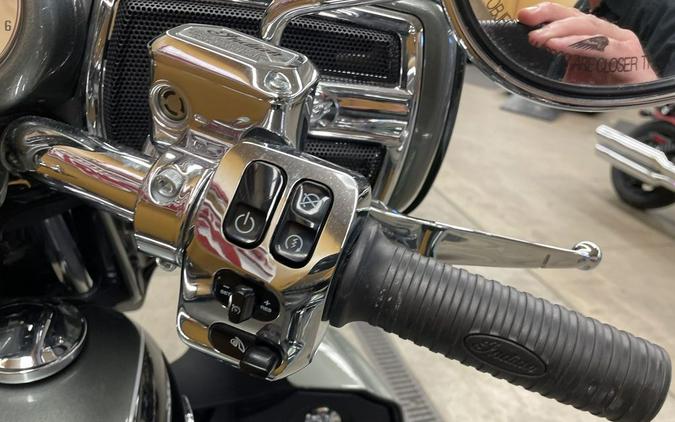 2021 Indian Motorcycle® Roadmaster® Alumina Jade/Thunder Black