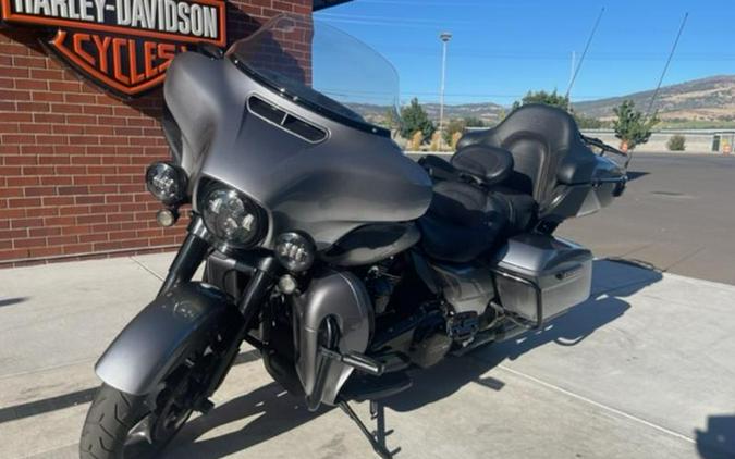 2019 Harley-Davidson® FLHTKSE - CVO™ Limited