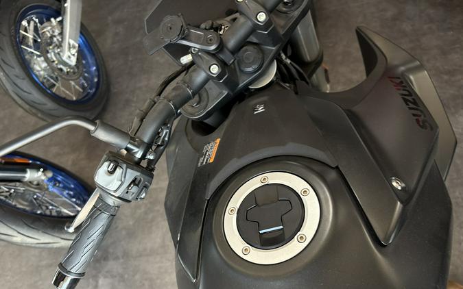 2024 Suzuki GSX-8S