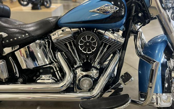 2011 Harley-Davidson® FLSTC - Heritage Softail® Classic