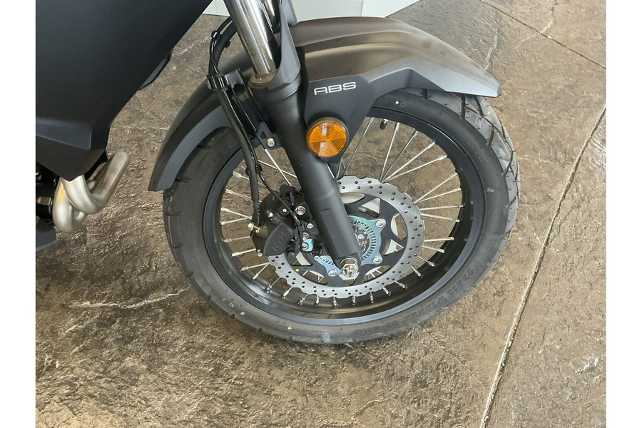 2025 Kawasaki Versys®-X 300 ABS