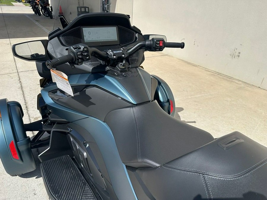 2026 Can-Am Spyder RT