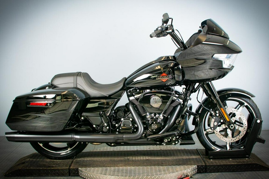 2025 Harley-Davidson Road Glide FLTRX