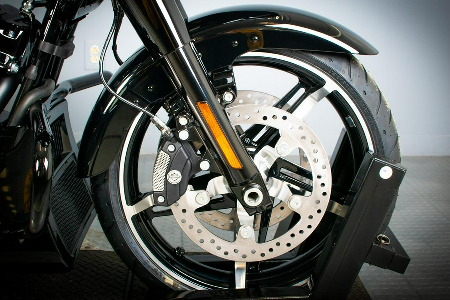 2025 Harley-Davidson Road Glide FLTRX