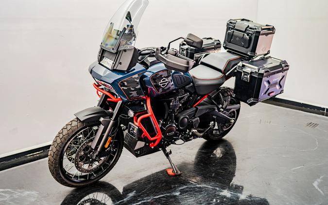 2025 Harley-Davidson CVO™ Pan America®