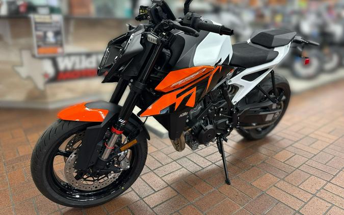 2027 KTM 990 DUKE