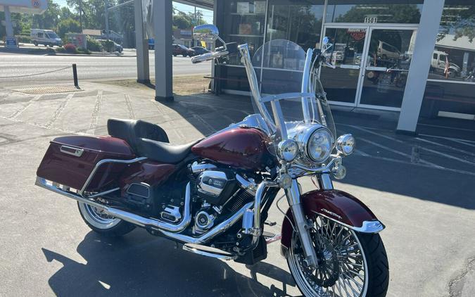 2017 Harley-Davidson® Road King®