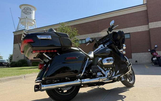 2018 Harley-Davidson® FLHTCU - Electra Glide® Ultra Classic®