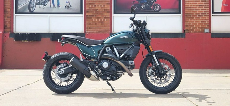 2026 Ducati Scrambler Nightshift Emerald Green