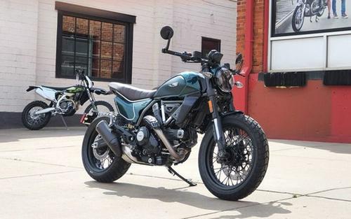 2026 Ducati Scrambler Nightshift Emerald Green