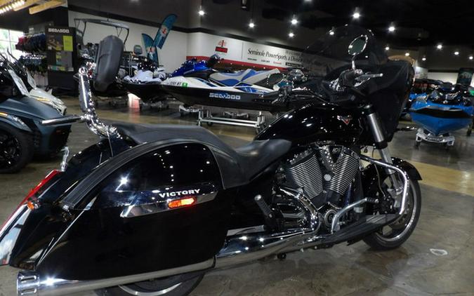 2017 Victory Motorcycles Cross Country Gloss Black