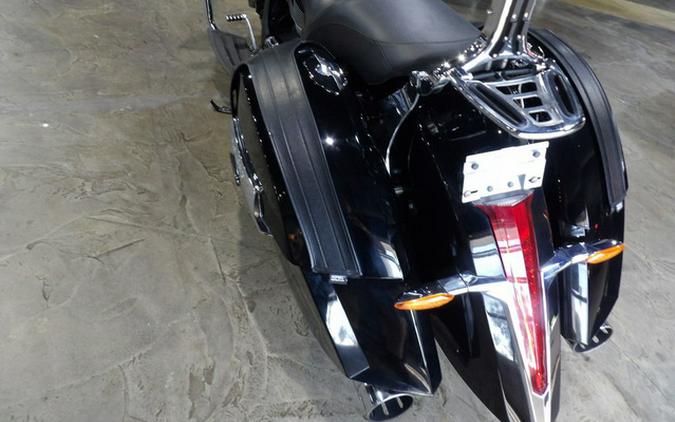 2017 Victory Motorcycles Cross Country Gloss Black