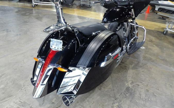 2017 Victory Motorcycles Cross Country Gloss Black