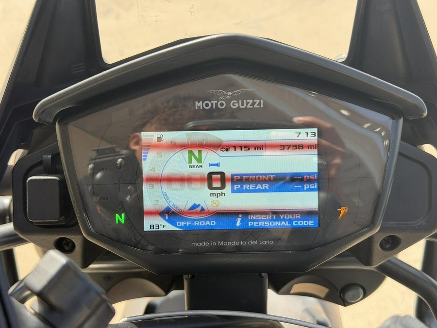 2023 MOTO GUZZI V85 TT TRAVEL E5