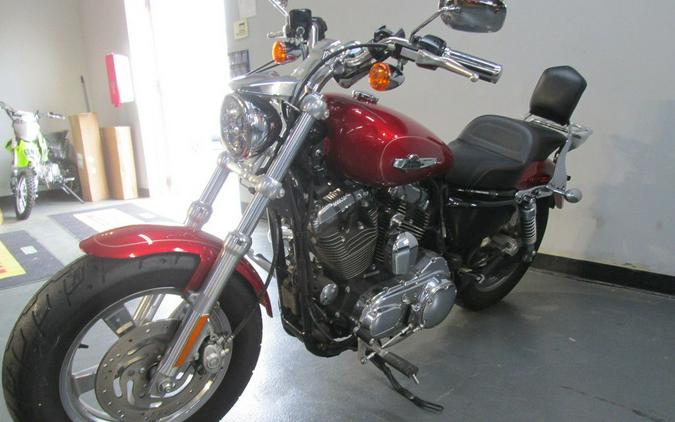 2013 Harley-Davidson® XL1200C - Sportster® 1200 Custom