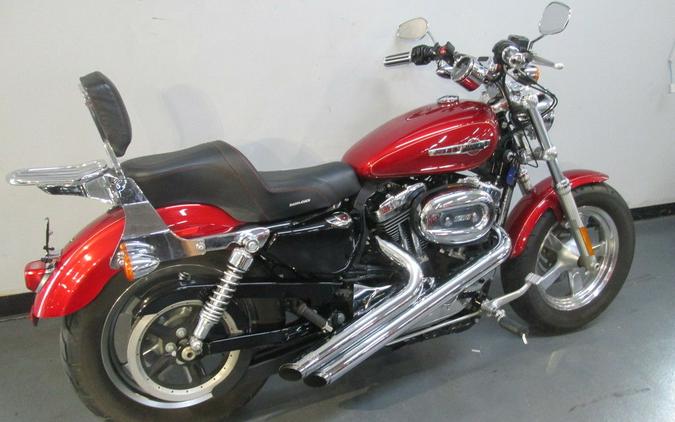 2013 Harley-Davidson® XL1200C - Sportster® 1200 Custom