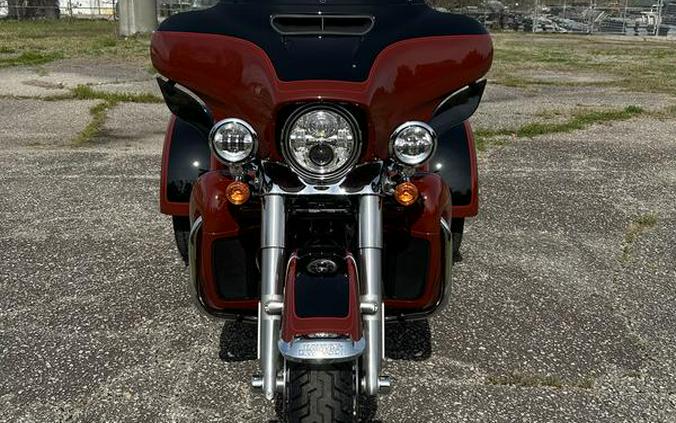 2024 Harley-Davidson® FLHTCUTG - Tri Glide® Ultra