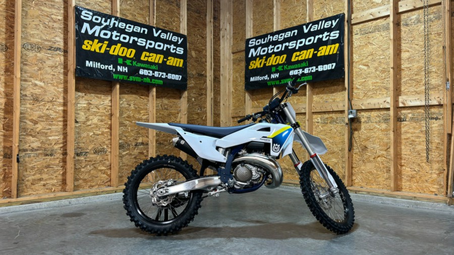 2025 Husqvarna Motorcycles TC 300