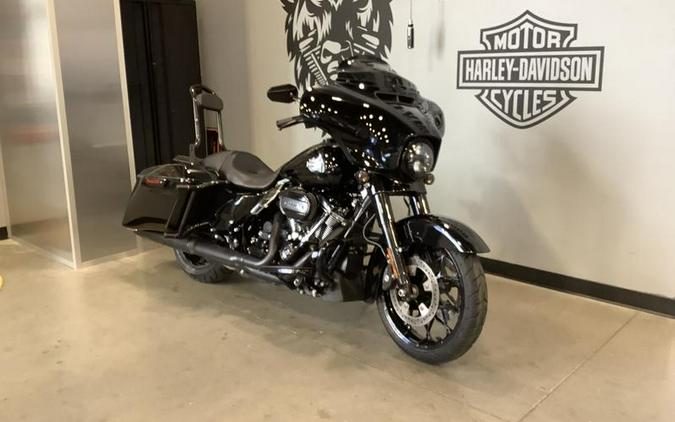 2022 Harley-Davidson® FLHXS - Street Glide® Special