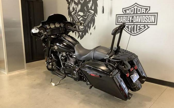 2022 Harley-Davidson® FLHXS - Street Glide® Special