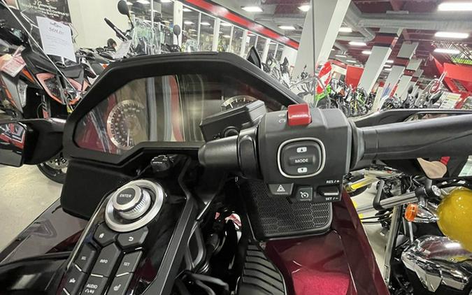 2025 Honda Gold Wing Tour 50Th Anniversary DCT