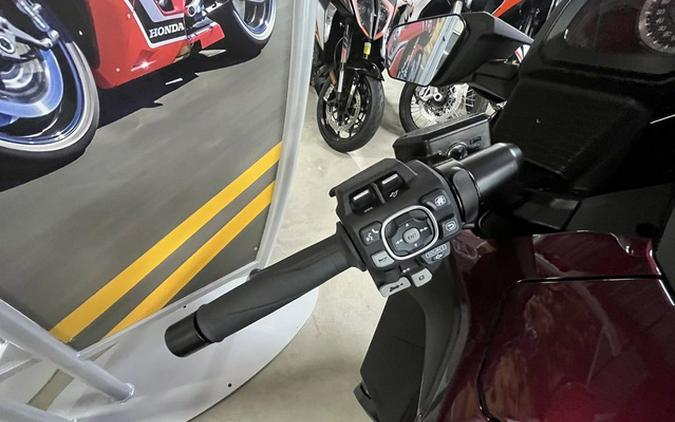 2025 Honda Gold Wing Tour 50Th Anniversary DCT