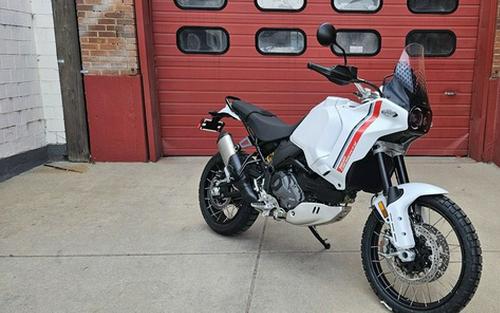 2026 Ducati DesertX Star White Silk