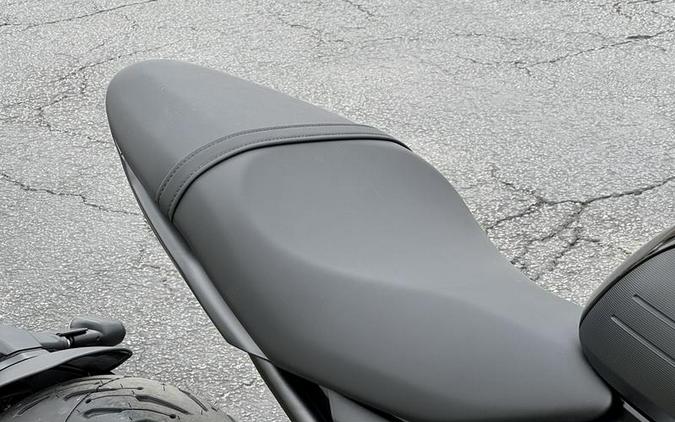 2025 Triumph Trident 660 Diablo Red/Sapphire Black