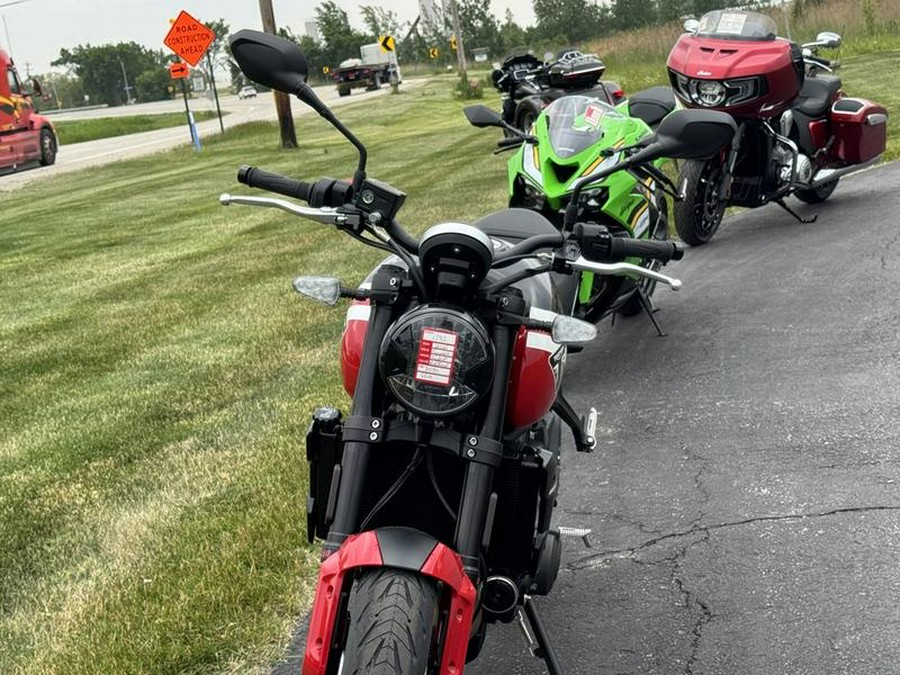 2025 Triumph Trident 660 Diablo Red/Sapphire Black