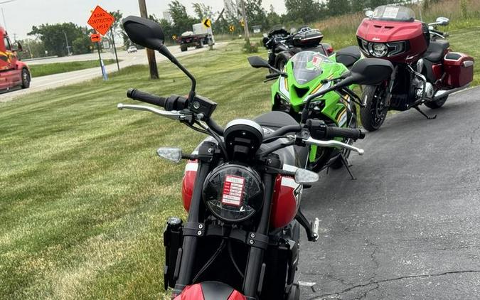 2025 Triumph Trident 660 Diablo Red/Sapphire Black