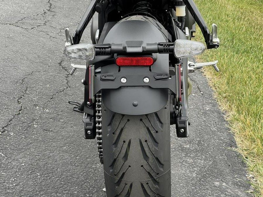 2025 Triumph Trident 660 Diablo Red/Sapphire Black