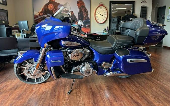 2024 Indian Motorcycle® Roadmaster® Limited with Powerband Audio Package Spirit Blue Metallic