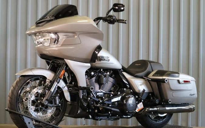 2023 Harley-Davidson CVO Road Glide FLTRXSE