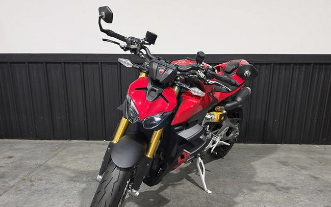 2025 Ducati Streetfighter V2 S