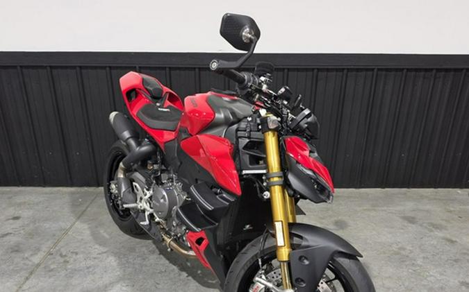 2025 Ducati Streetfighter V2 S