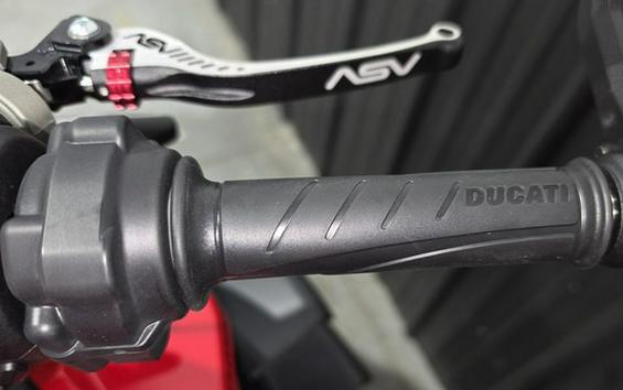 2025 Ducati Streetfighter V2 S