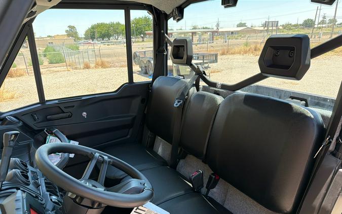 2026 Can-Am Defender DPS CAB
