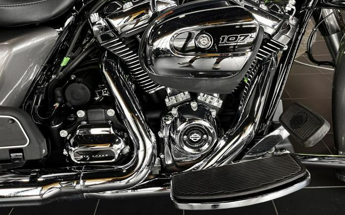 2017 Harley-Davidson® FLHR - Road King®