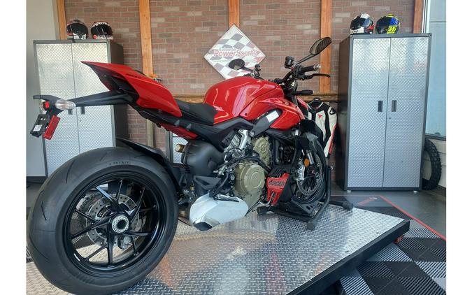 2024 Ducati Streetfighter V4