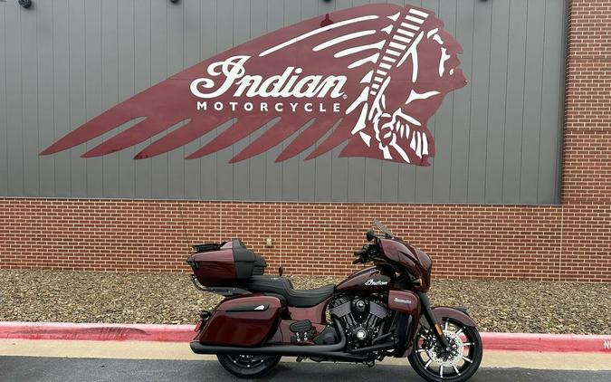 2024 Indian Motorcycle® Roadmaster® Dark Horse® with PowerBand Audio Package