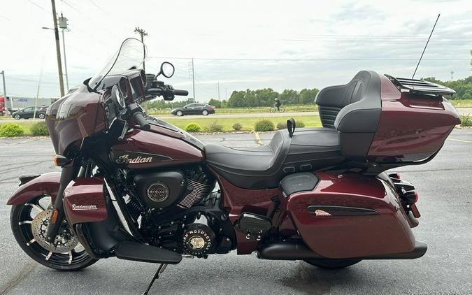 2024 Indian Motorcycle® Roadmaster® Dark Horse® with PowerBand Audio Package