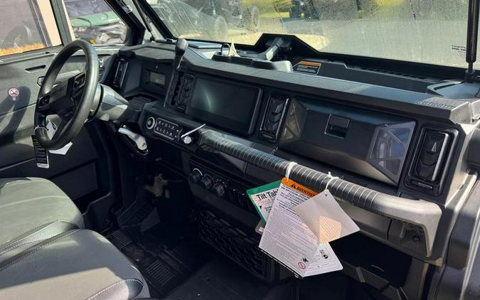 2026 Can-Am® Defender Limited HD11