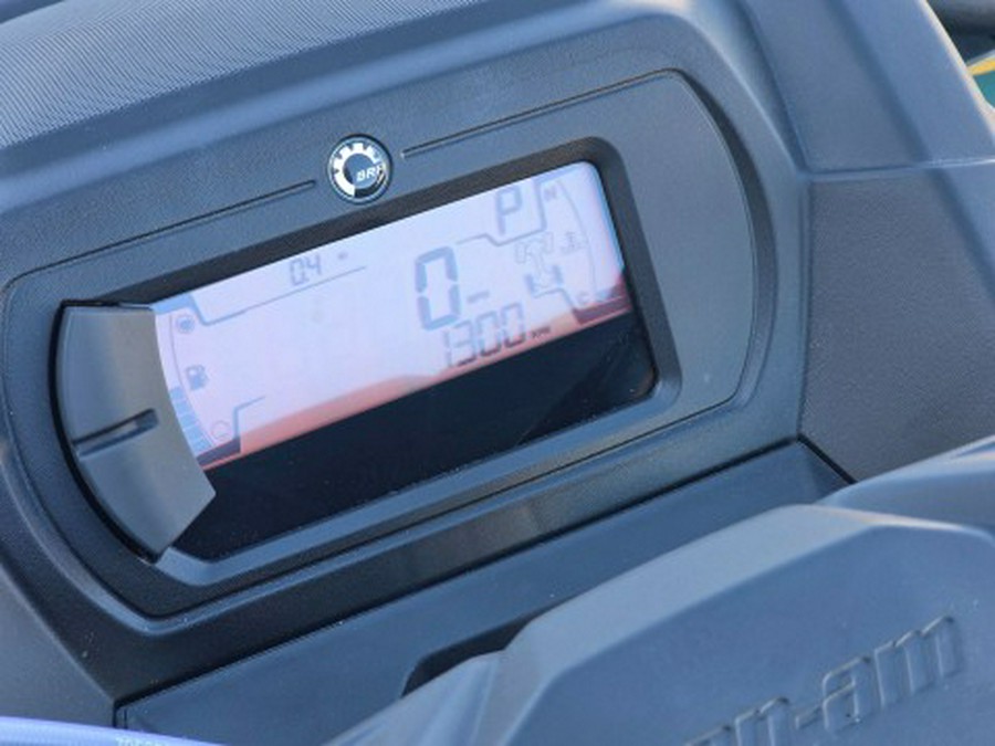 2026 Can-Am Outlander PRO XU HD7