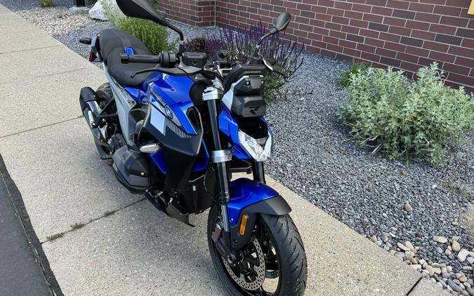 26RR 2026 R 1300 R