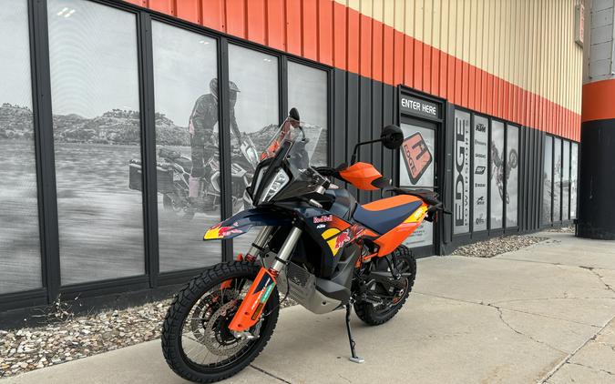2027 KTM Adventure 890 R Rally
