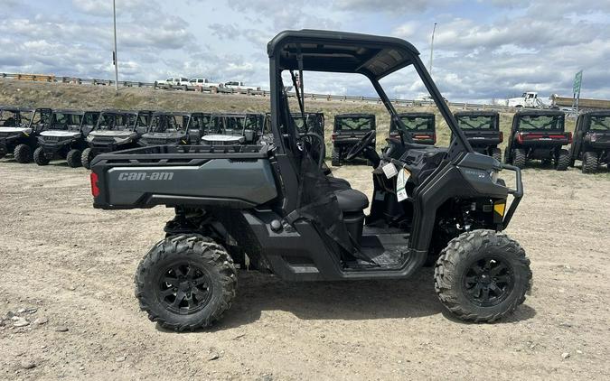 2024 Can-Am® Defender XT HD10