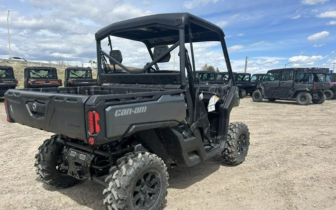 2024 Can-Am® Defender XT HD10