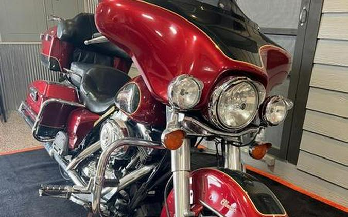 2007 Harley-Davidson® FLHTC - Electra Glide® Classic