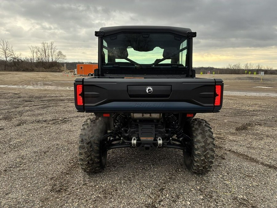 2026 Can-Am Defender XT CAB HD11